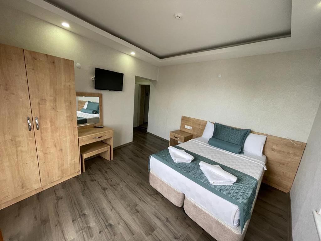 Egirdir Kroisos Lake Resort Hotel מראה חיצוני תמונה