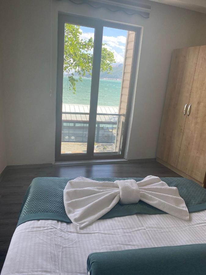 Egirdir Kroisos Lake Resort Hotel מראה חיצוני תמונה